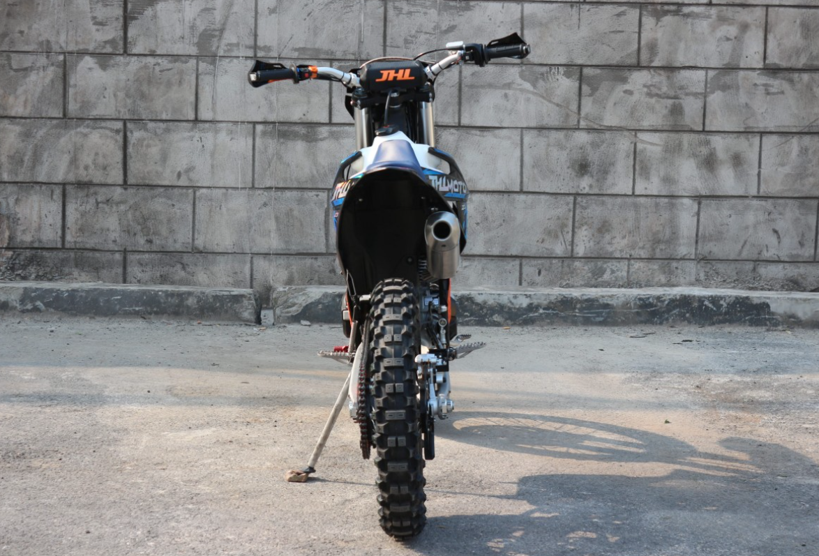 Мотоцикл JHLMOTO JHL Z3 CB250 (172FMM-3A) в Евпатории
