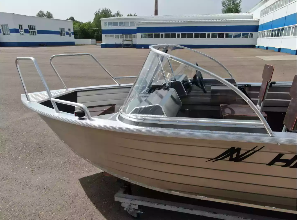 Алюминиевая лодка  Неман-400 DCM NEW в Евпатории