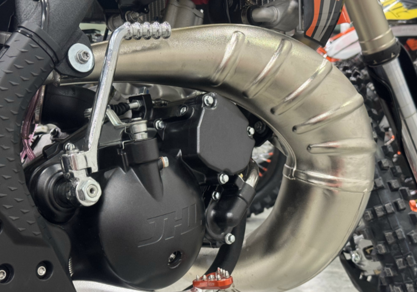 Мотоцикл JHLMOTO JHL M5 MT250 (1E66MM) в Евпатории