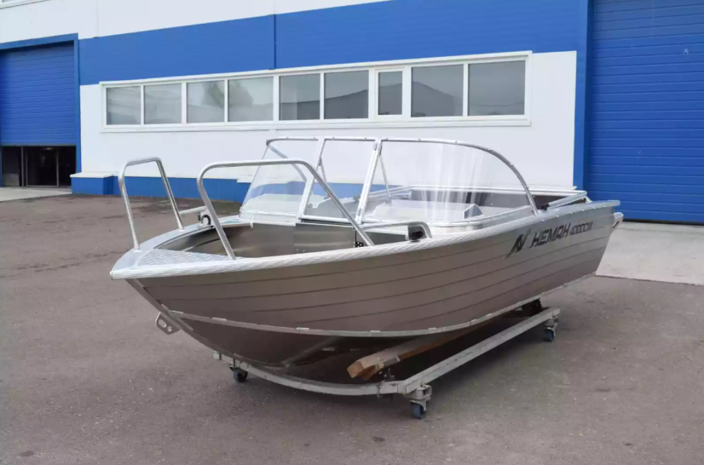 Алюминиевая лодка  Неман-400 DCM NEW в Евпатории