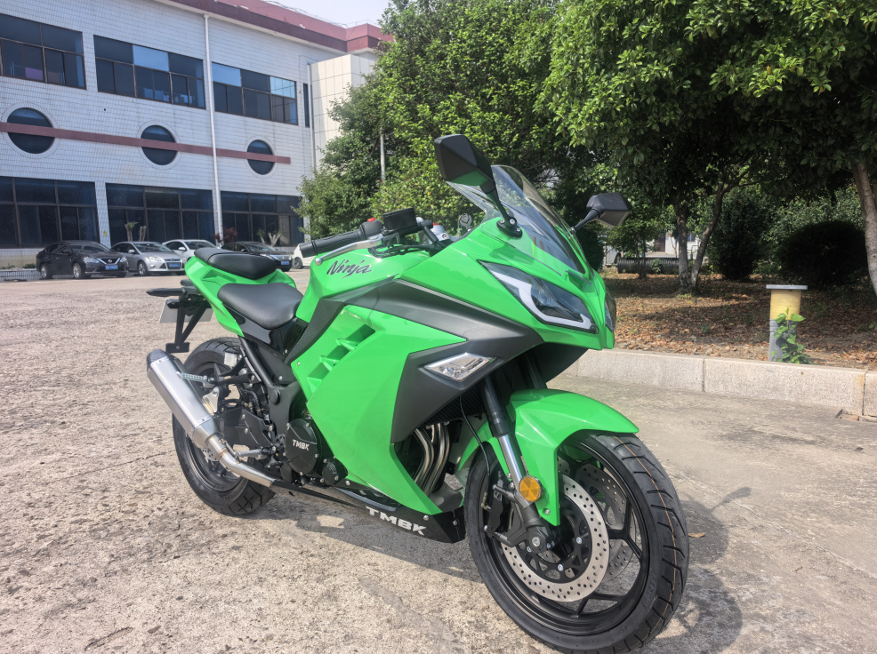 Мотоцикл TMBK Ninja 400cc в Евпатории