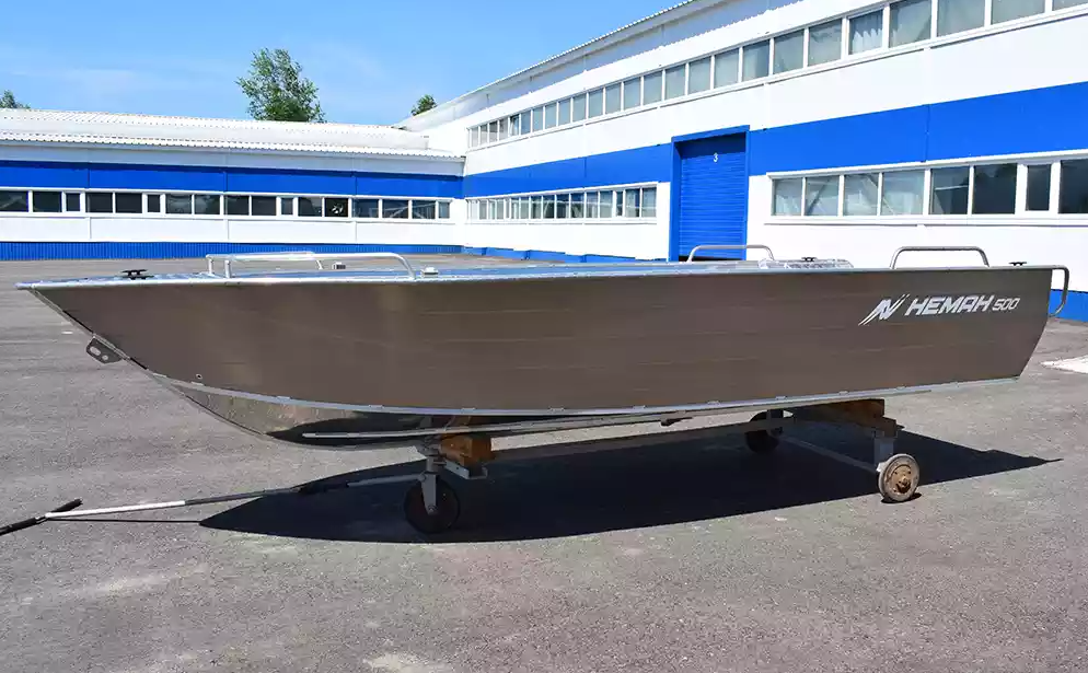 Алюминиевая лодка Неман-500 P в Евпатории