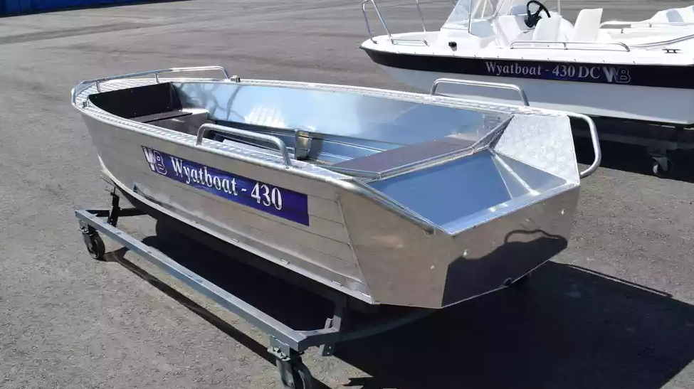 Алюминиевая лодка  Wyatboat-430М в Евпатории