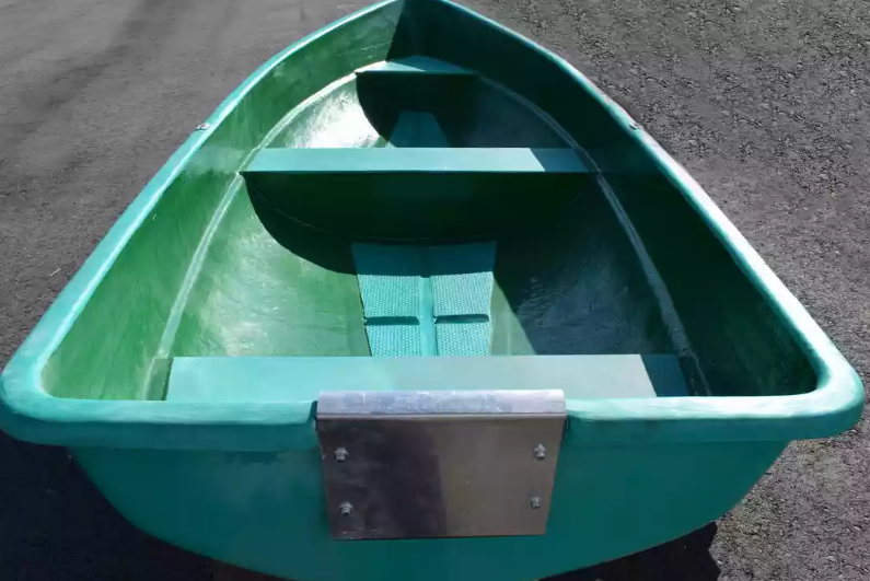 Стеклопластиковая Лодка Голавль в Евпатории