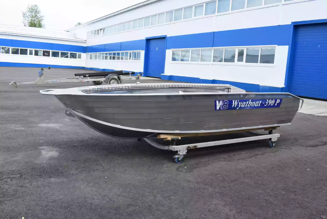 Алюминиевая лодка Wyatboat-390Р Увеличенный борт в Евпатории