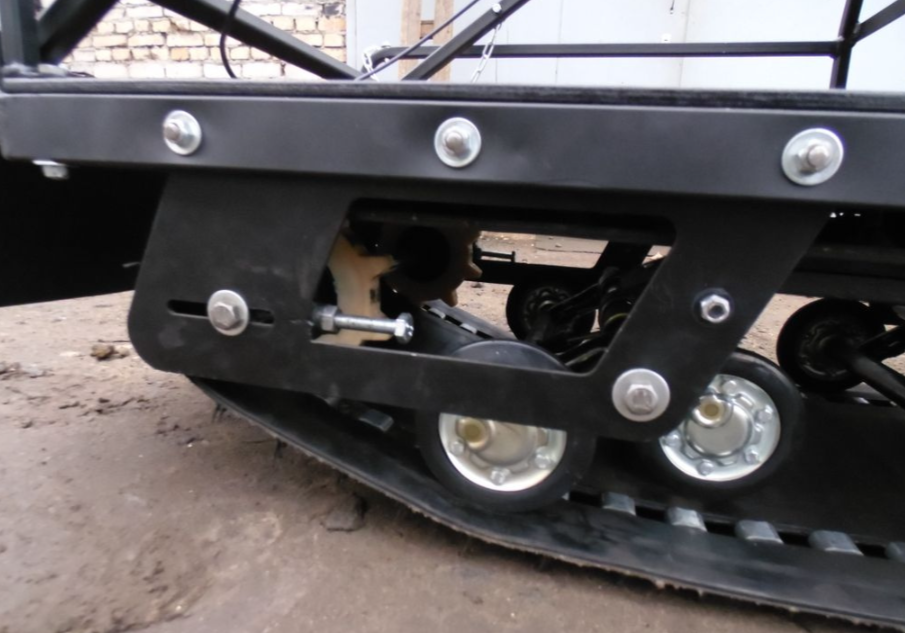 Мотобуксировщик AhtaR Зима 9 л/с с вариатором в Евпатории