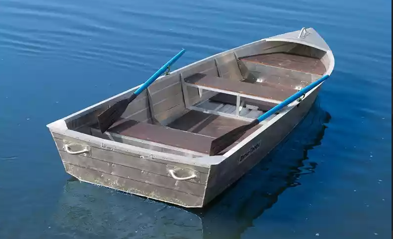 Алюминиевая лодка Вятка-Профи 37 в Евпатории