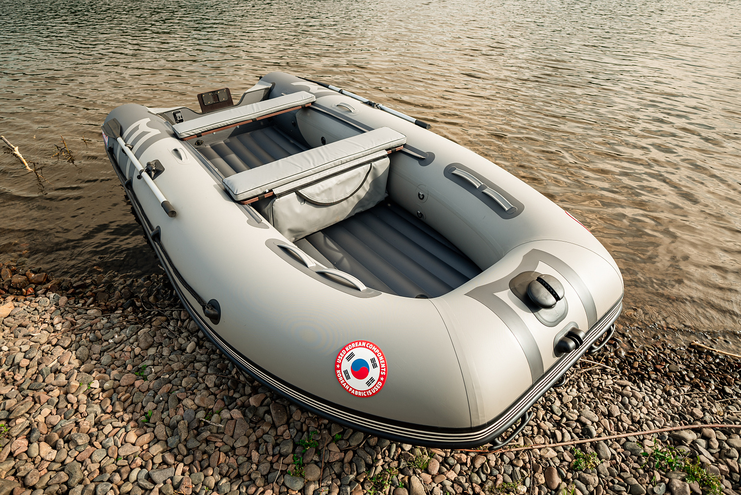 Лодка MISHIMO RIVER JET 390 под водомет в Евпатории