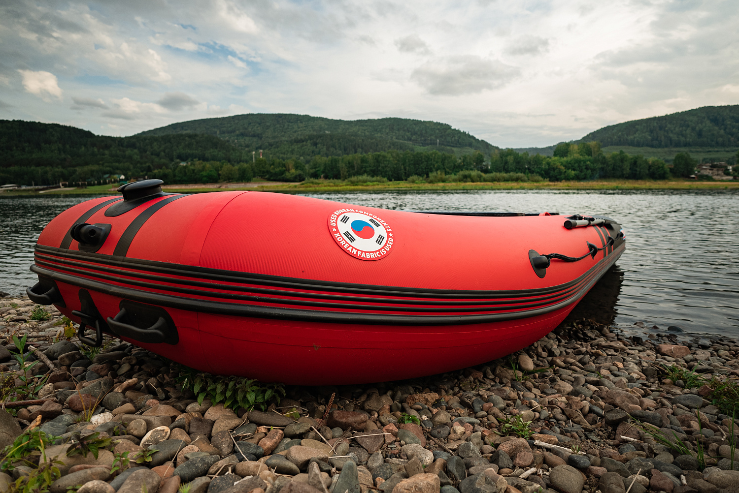 Лодка MISHIMO RIVER JET 390 под водомет в Евпатории