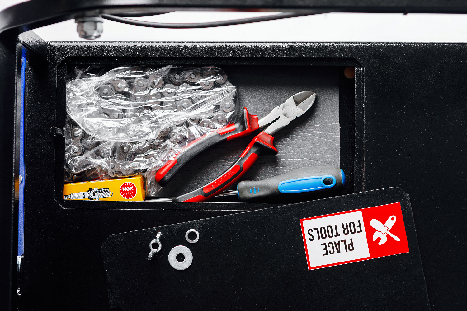 МОТОБУКСИРОВЩИК IKUDZO LONG 2.0 1700/500 EKR20 в Евпатории