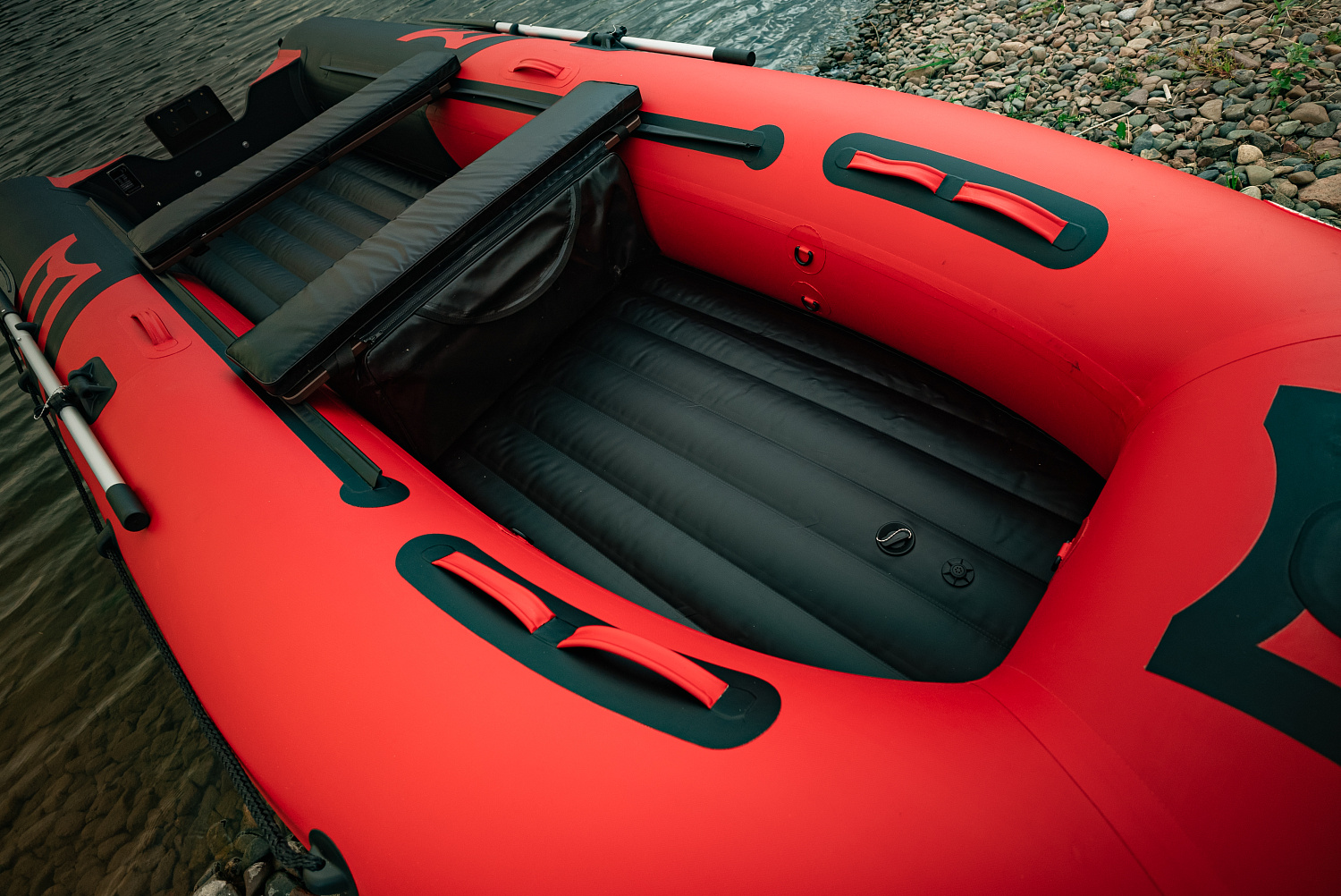 Лодка MISHIMO RIVER JET 390 под водомет в Евпатории