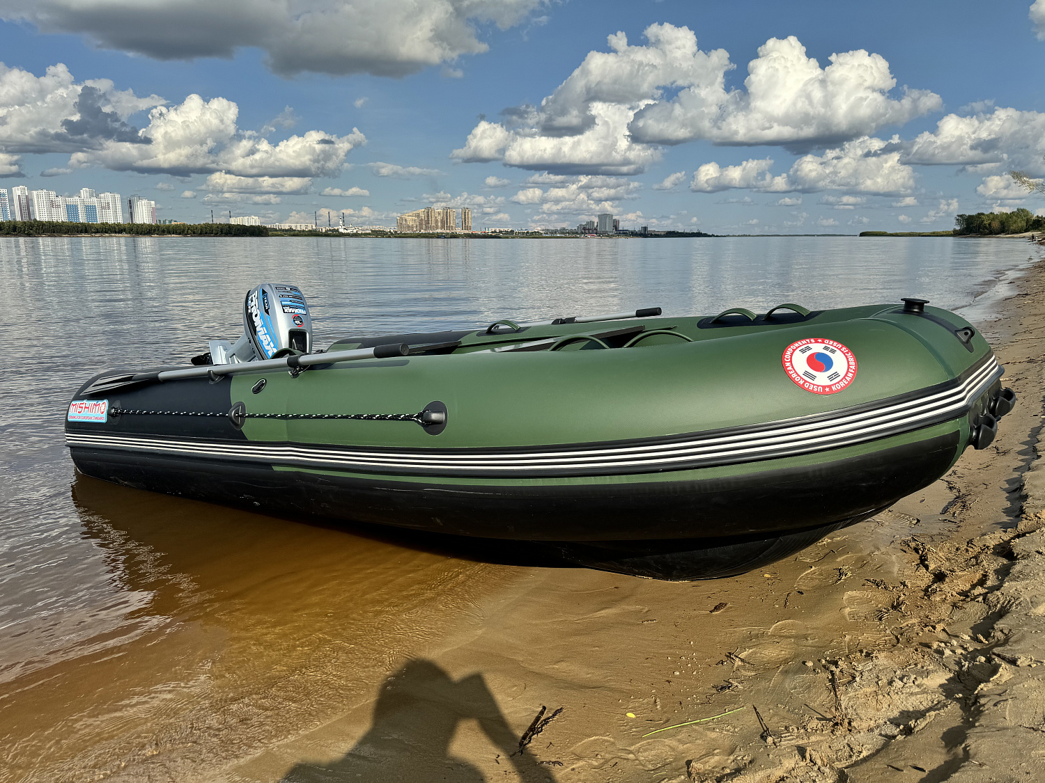 Лодка MISHIMO BIG FLOOR 380 в Евпатории