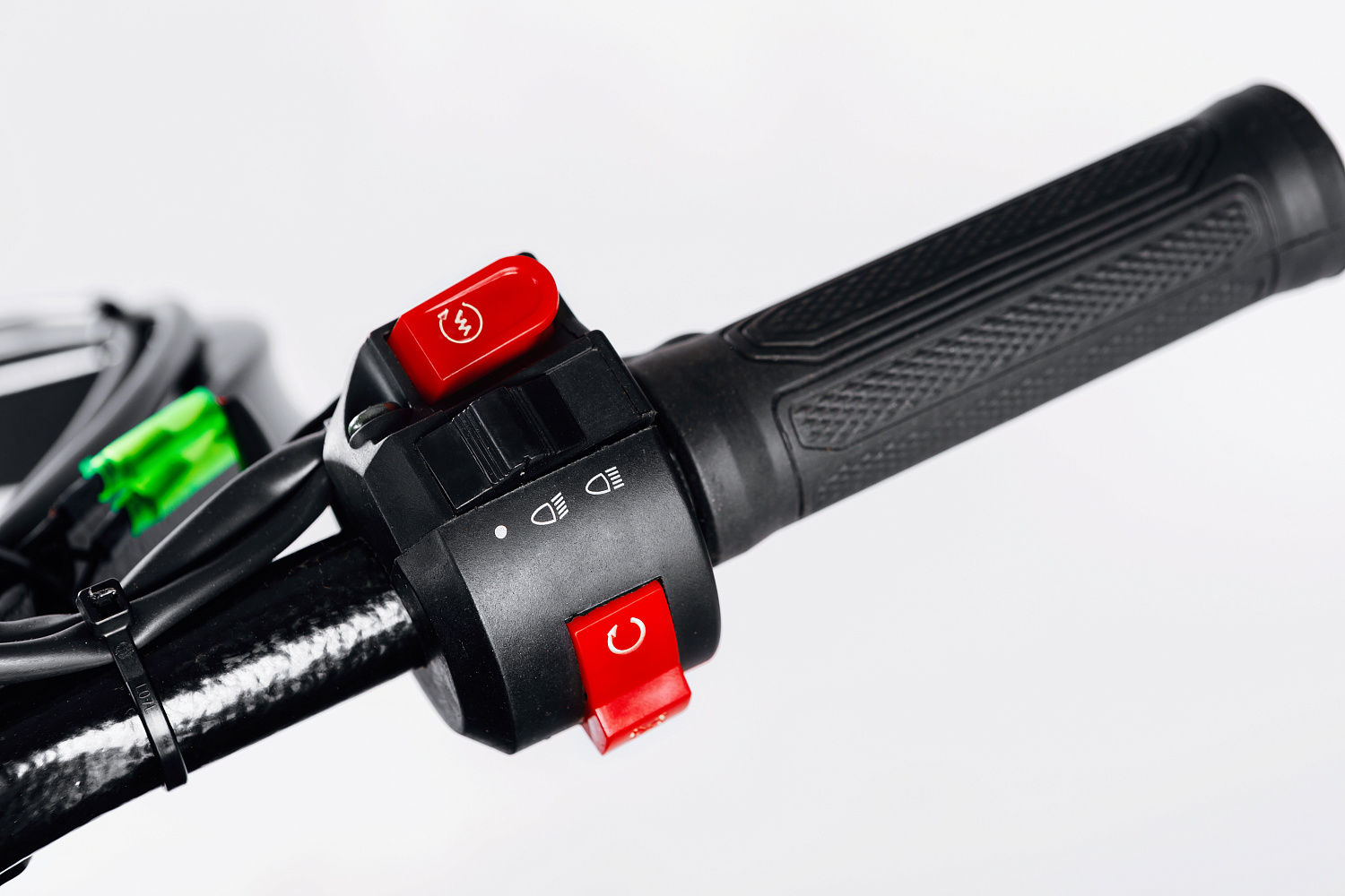 МОТОБУКСИРОВЩИК IKUDZO LONG 2.0 1700/500 EKR20 в Евпатории