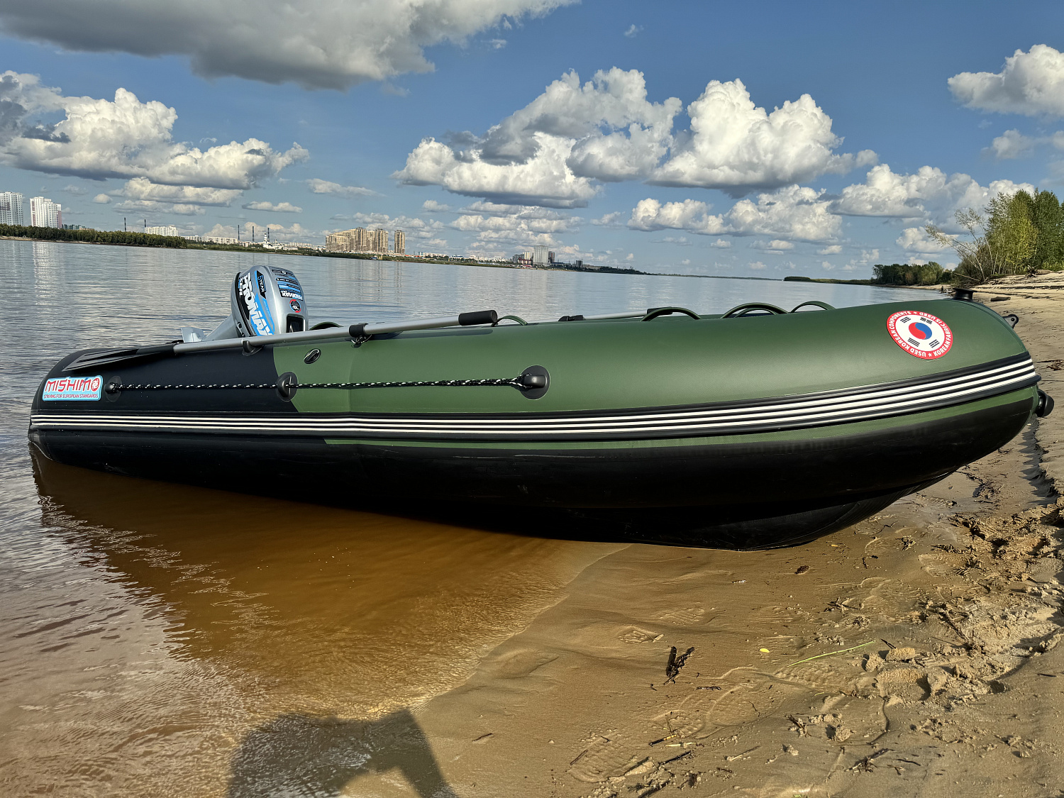 Лодка MISHIMO BIG FLOOR 380 в Евпатории