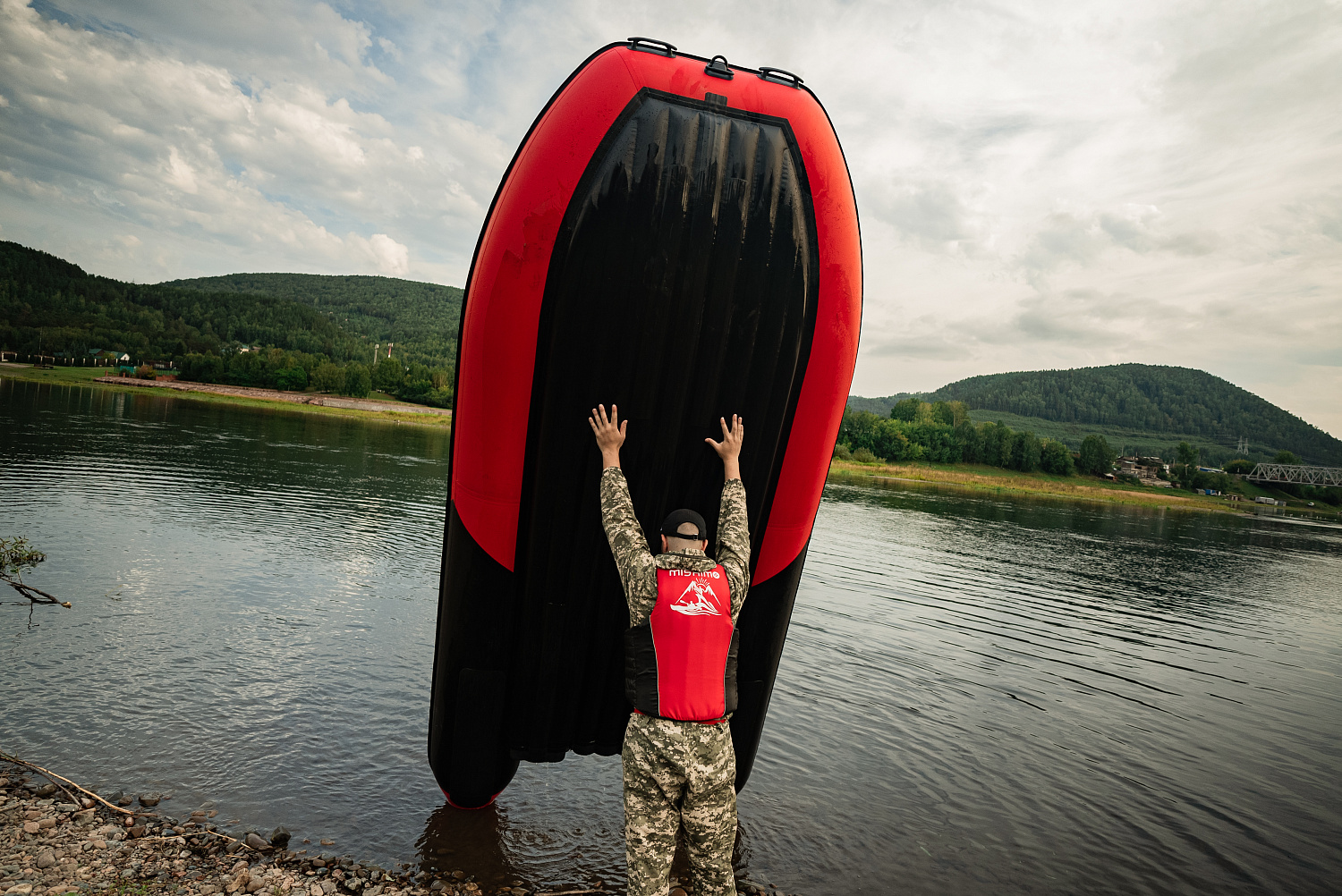 Лодка MISHIMO RIVER JET 390 под водомет в Евпатории