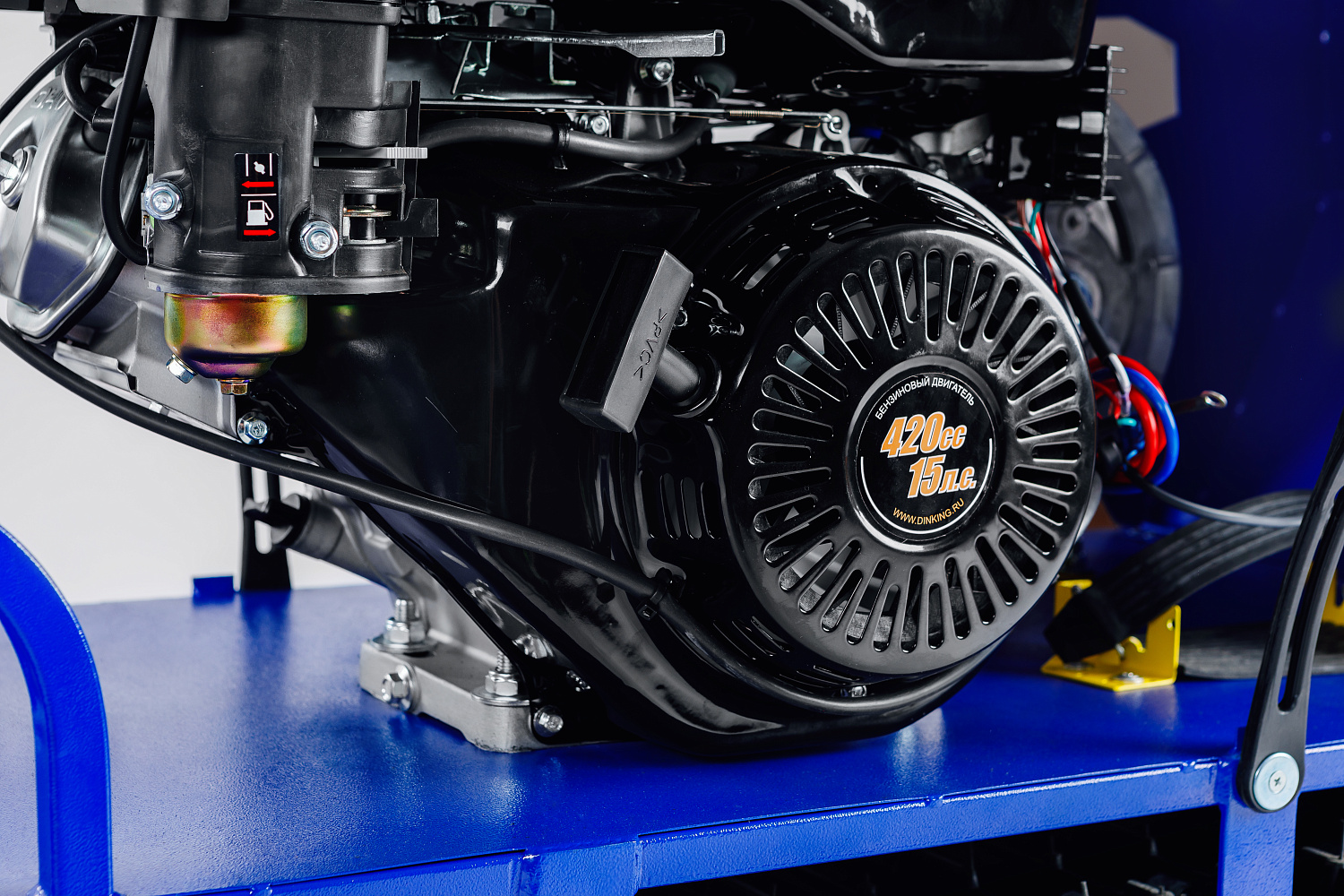 МОТОБУКСИРОВЩИК SNOW DOG 15 л.с. в Евпатории