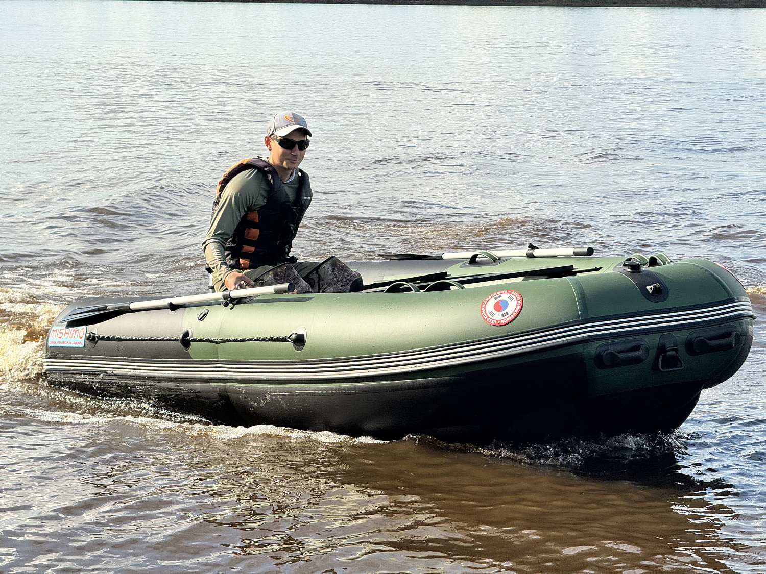 Лодка MISHIMO BIG FLOOR 380 в Евпатории