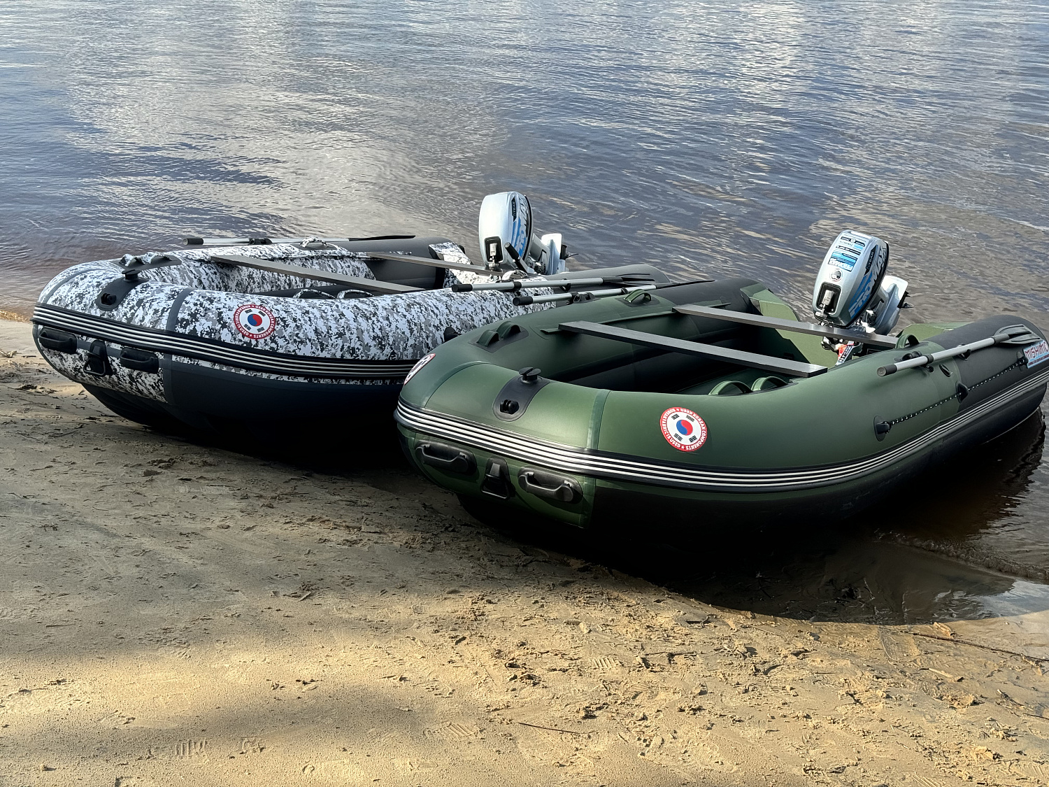 Лодка MISHIMO BIG FLOOR 420 в Евпатории