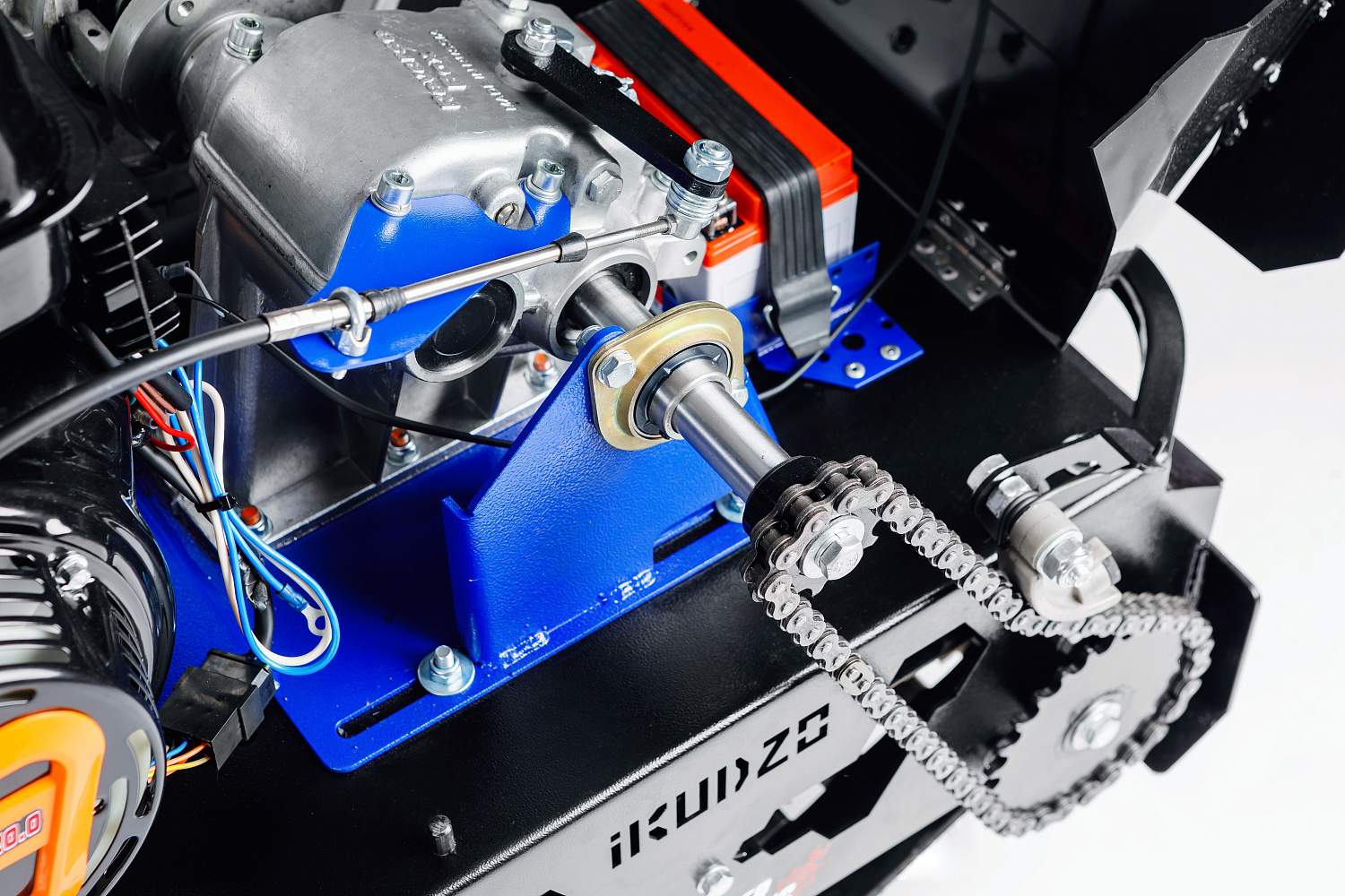 МОТОБУКСИРОВЩИК IKUDZO LONG 2.0 1700/500 EKR20 в Евпатории