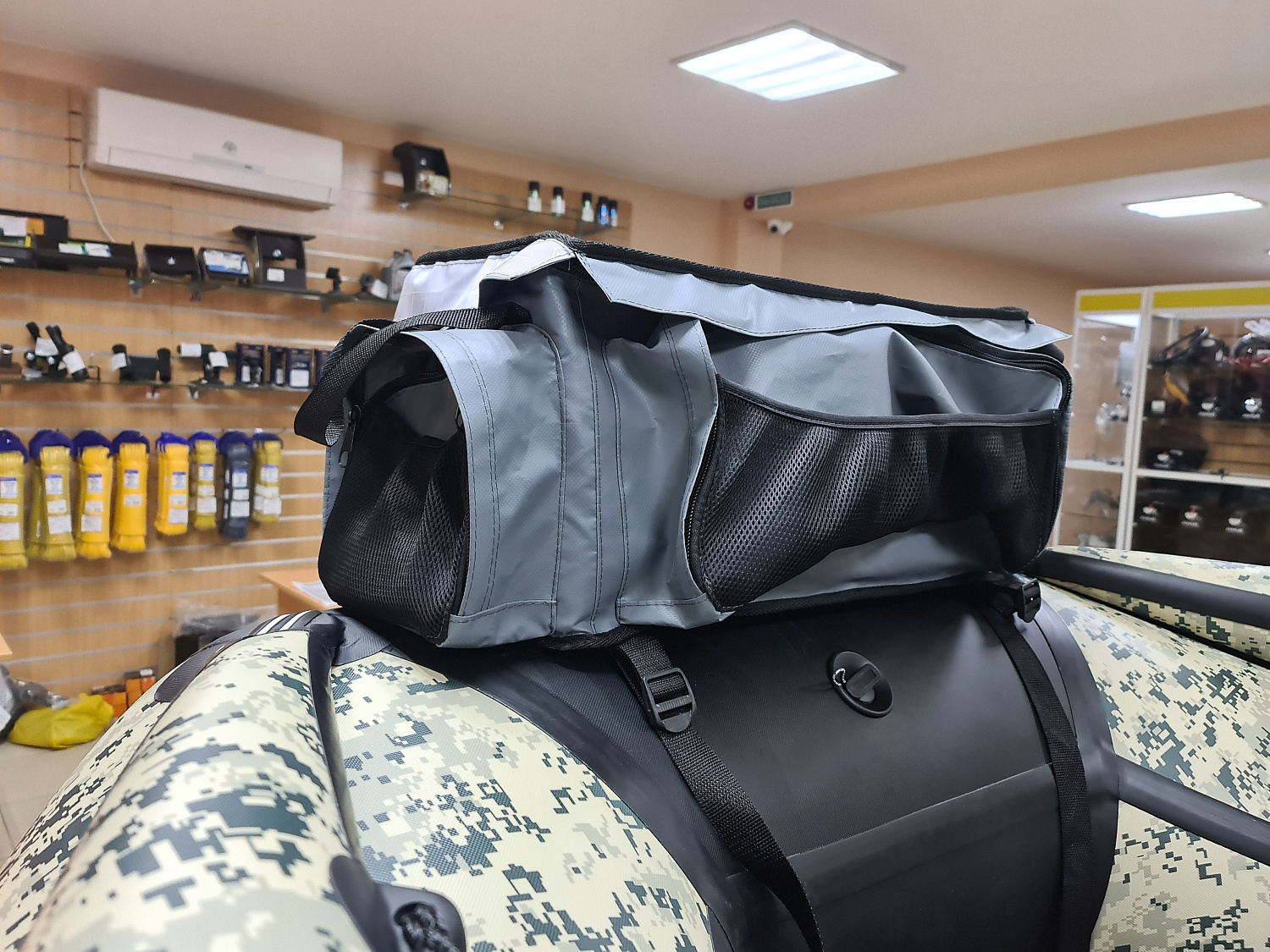 СУМКА ЛЮКС НА БАЛЛОН ДЛЯ ЛОДОК ПВХ 50Х25Х25 СМ в Евпатории